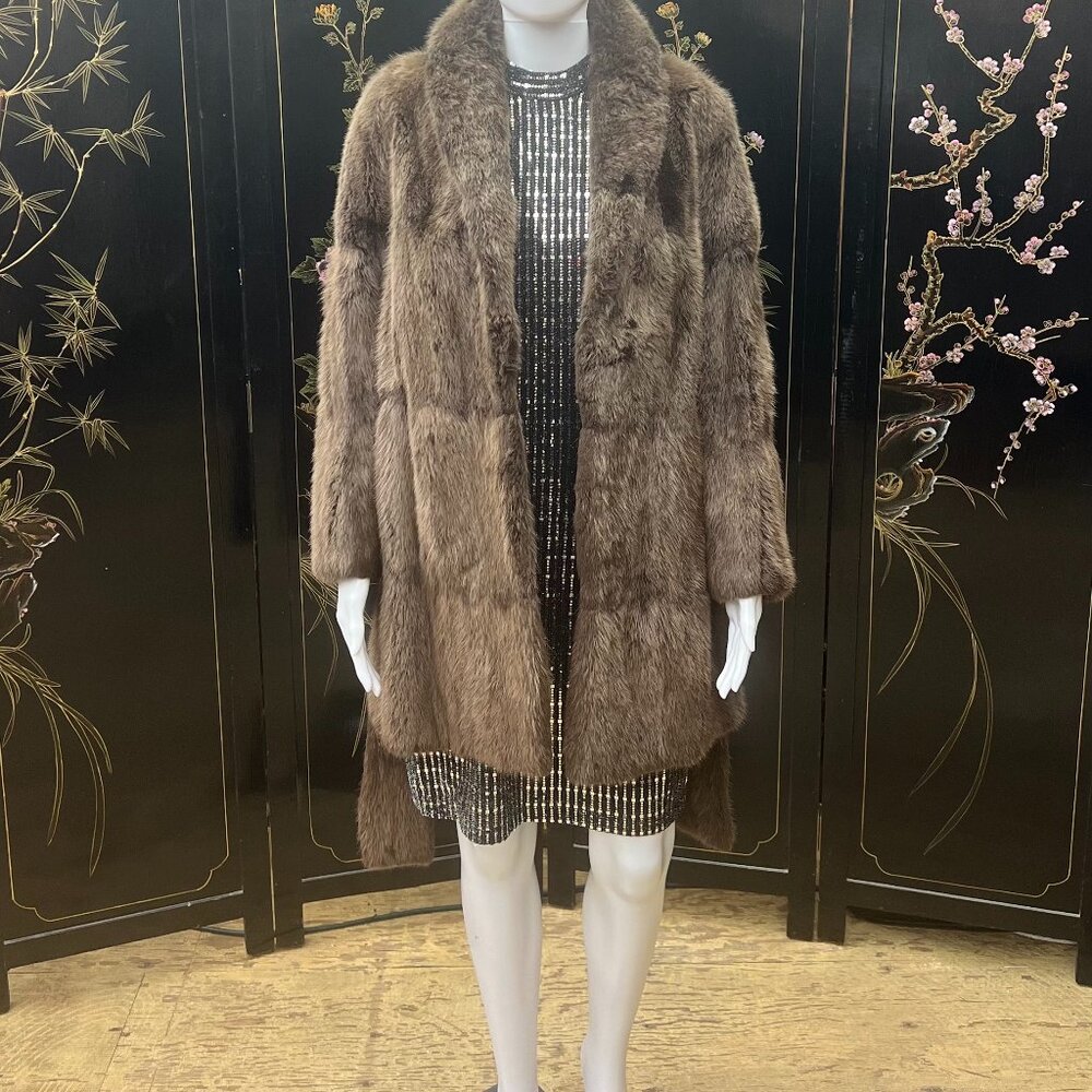Gorgeous Vintage 1984 Dittrich Furs Vintage 3/4 Length Muskrat Fur Belted Coat